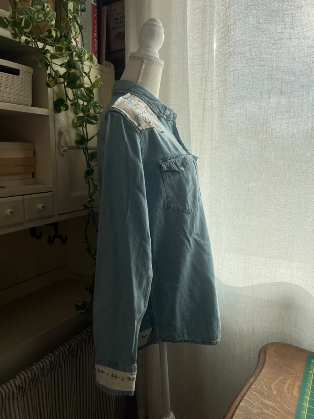 Levi denim button down shirt Upcycled antique embroidery cross stitch detail MED - Picture 5 of 8